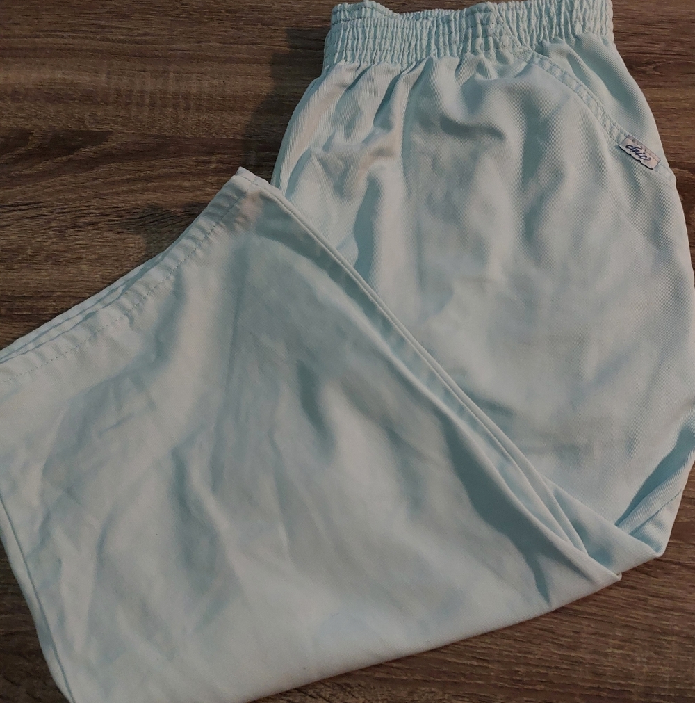 Chic Capri*3/$15*